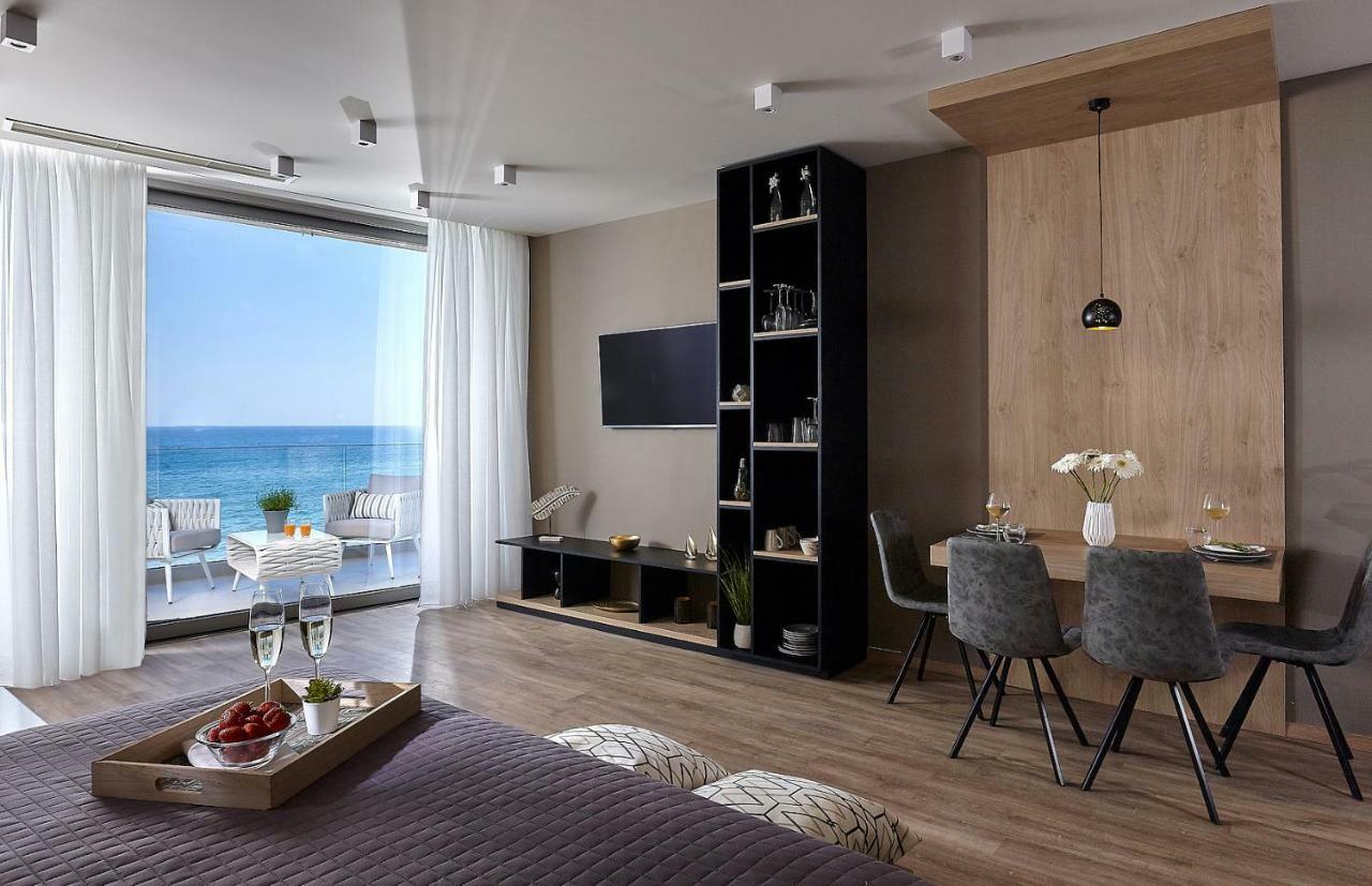 Seafront Apartments By Myseasight Херсониссос Экстерьер фото